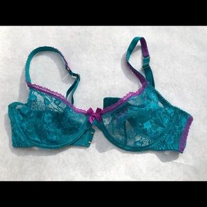 L’Agent Agent Provocateur Lace Multicolored Bra